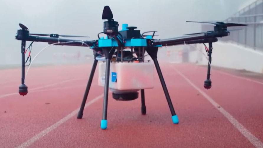 Compañía de Florida adapta sus drones para desinfectar los estadios y otros lugares de reunión