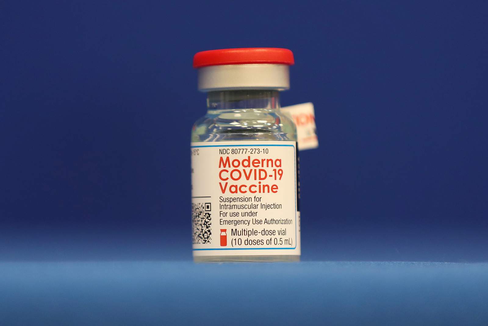 Compañía de Florida acusada por facilitar vacunas a donantes ricos
