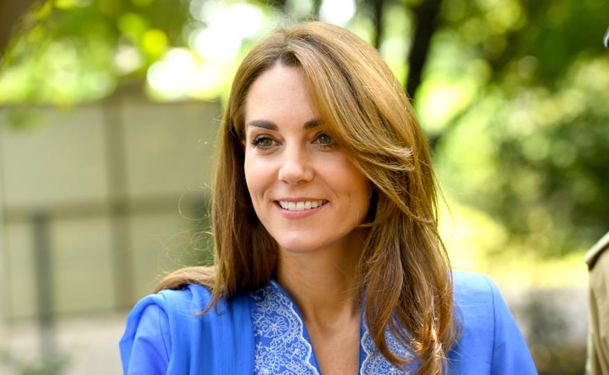 ¿Vestido o camisa?: El mejor truco de estilismo de Kate Middleton para una videollamada