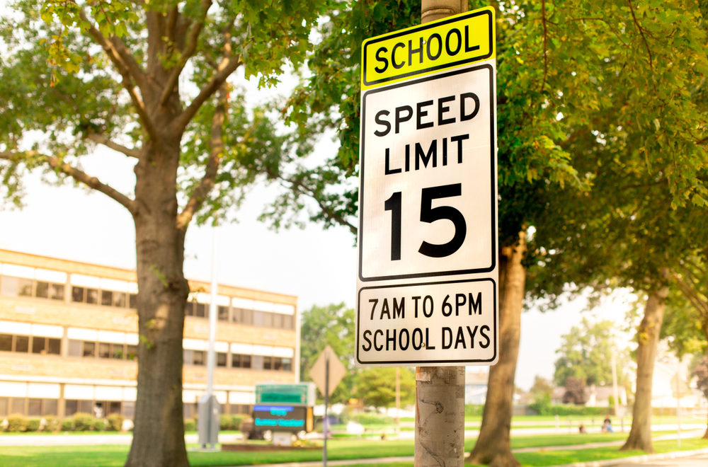 Multas por exceso de velocidad en zonas escolares de Miami-Dade recaudan más de $1 millón