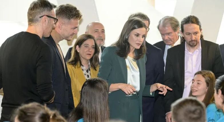 Reina Letizia pidió informe secreto que hunde a Pedro Sánchez y Pablo Iglesias