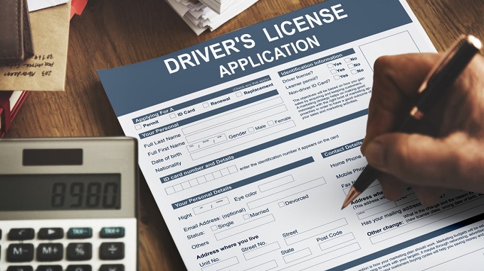 Conozca los requisitos para obtener las licencias de conducir comerciales