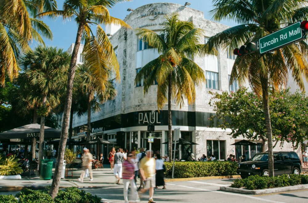Arrestan a hombre acusado de agresión sexual armada en Miami Beach