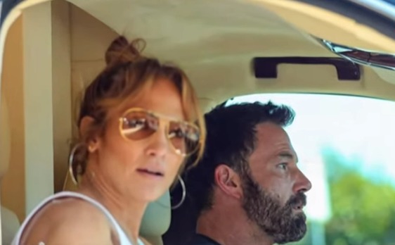 Jennifer Lopez y Ben Affleck ya buscan casa para mudarse juntos