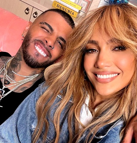 Jennifer Lopez y Rauw Alejandro graban nuevo videoclip en Miami Beach