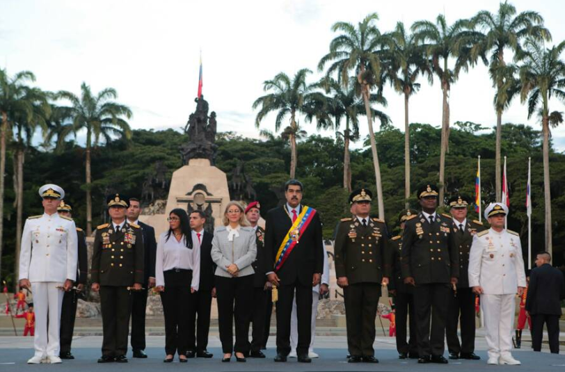 Venezuela celebra el Día del Ejército en ambiente enrarecido