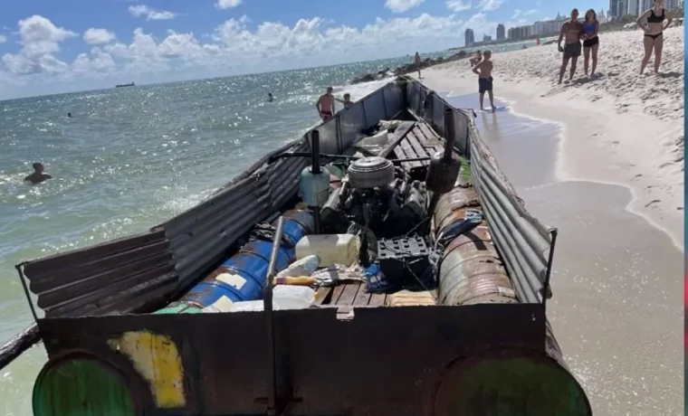 Miami Beach: Retiran embarcación improvisada de balseros cubanos