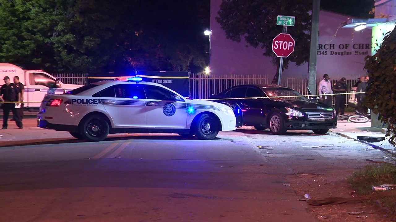 Hombre con un disparo mortal en la cabeza fue encontrado en el noroeste del condado de Miami-Dade