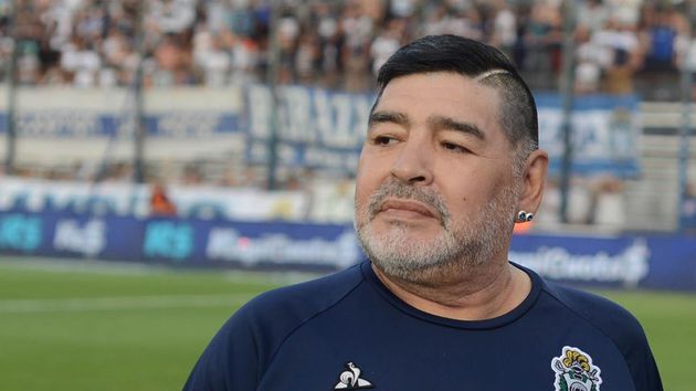 Maradona fue hospitalizado por depresión y anemia en Argentina