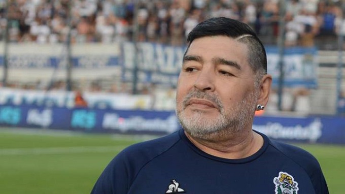 Se descubren audios de médicos  que atendían a   Maradona