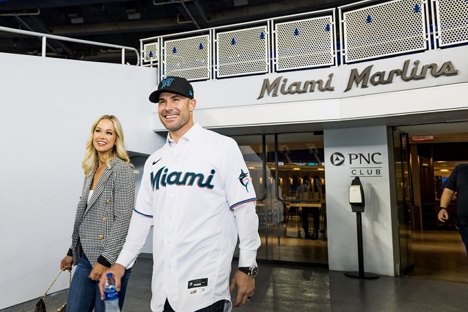 Mánager de Miami Marlins fue presentado oficialmente
