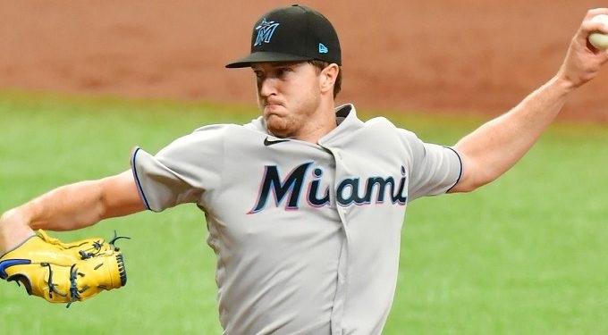 Miami Marlins llegan a casa para extender racha de victorias