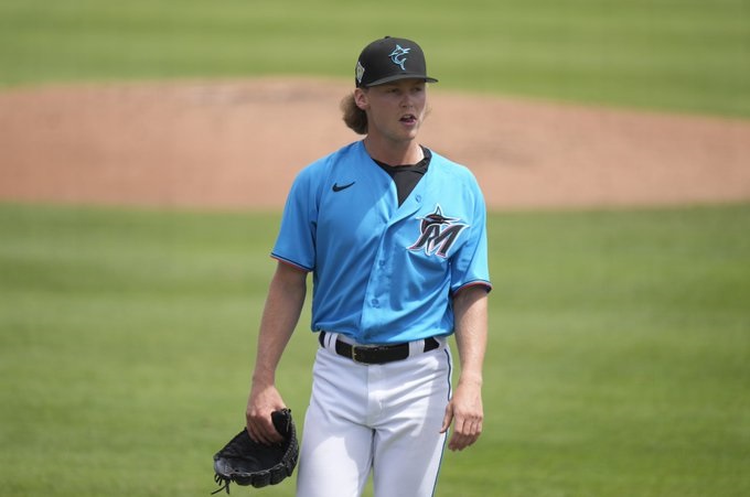 Miami Marlins le da la oportunidad a Max Meyer