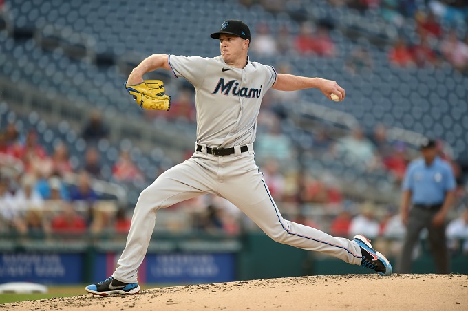 Miami Marlins tratará de evitar la barrida ante Philadelphia Phillies