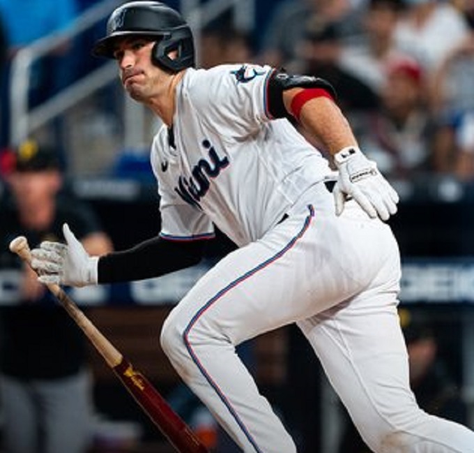Miami Marlins no pudo evitar la barrida ante Philadephia Phillies