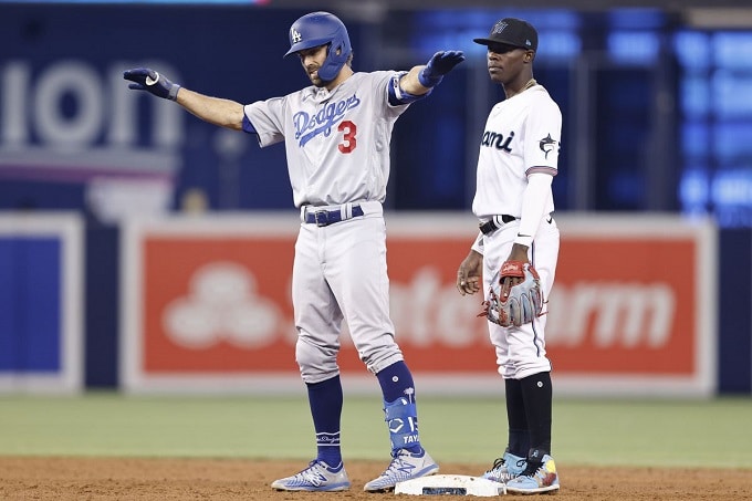 Miami Marlins llega a Los Ángeles con el objetivo de vencer a los Dodgers