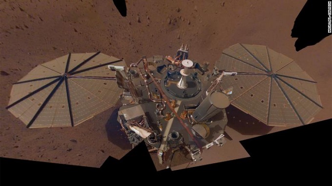 Nave espacial  Mars InSight envió su última imagen desde Marte