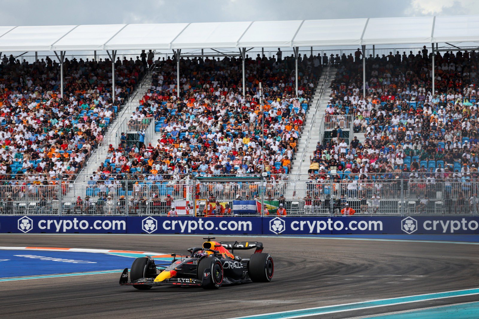 Max Verstappen triunfó en el fastuoso GP de Miami