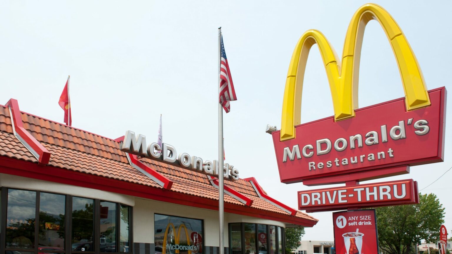 La verdad sobre McDonald’s y su servicio Drive-Thru