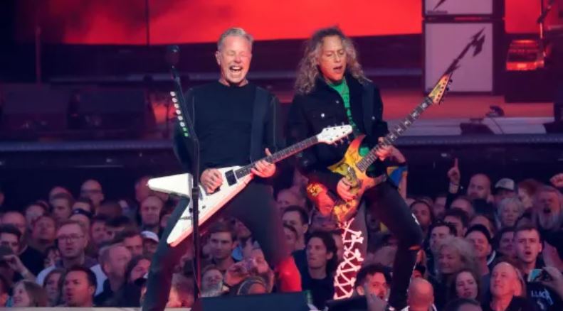Metallica te enseña a tocar la guitarra con este curso