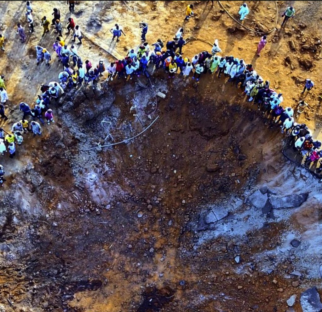 Meteorito produjo un cráter inmenso en Nigeria