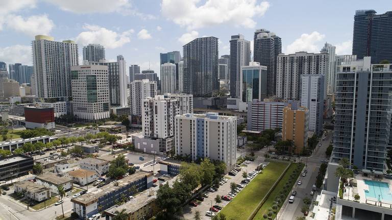 Miami mantiene abierta las solicitudes para el Programa de Asistencia de Alquiler de Emergencia