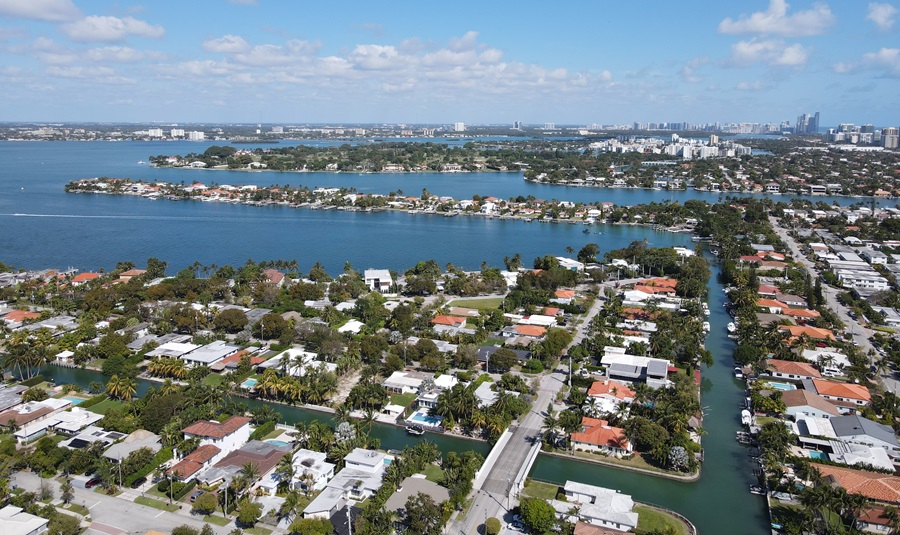 Alquiler de vivienda bajó de precio en varias ciudades de Miami-Dade y Broward