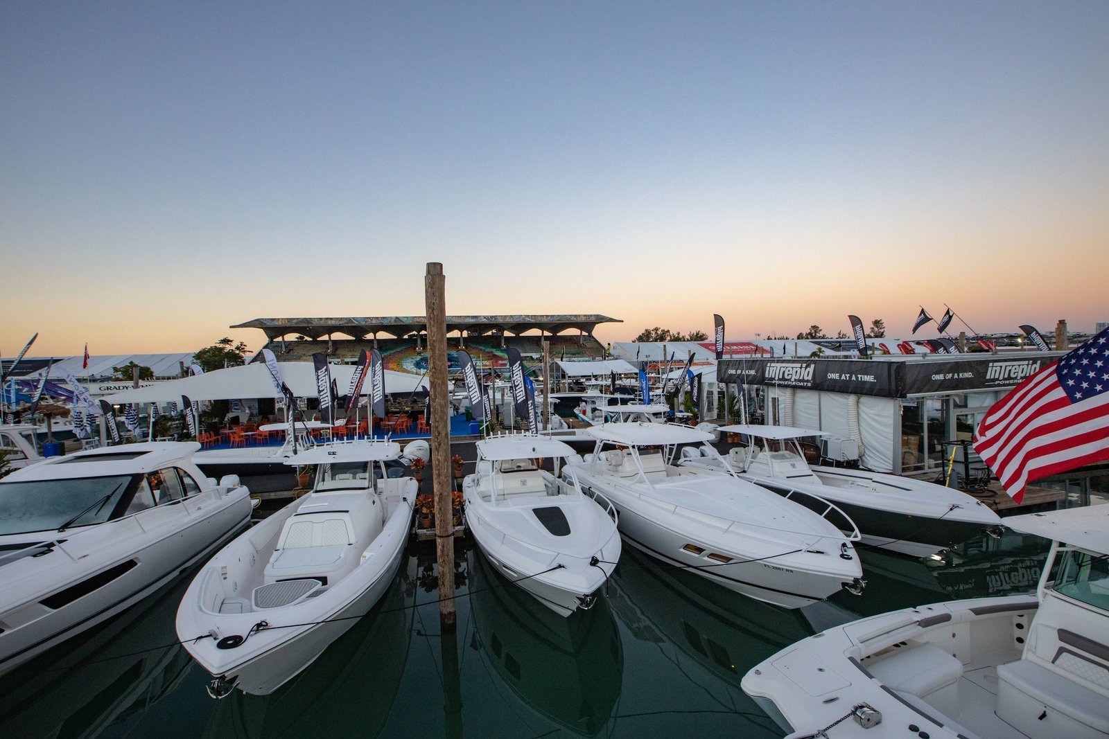 Miami capital de la industria náutica por 5 días: International Boat Show abre sus puertas (+Video)