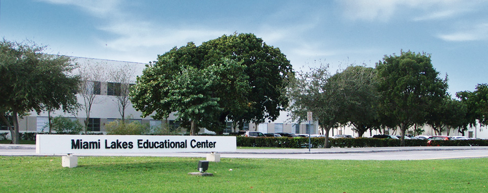 El centro educacional Miami Lakes Ed Center nombrado la mejor escuela magnet de la nación