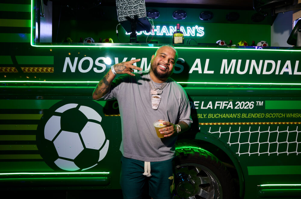 Dímelo Flow puso a bailar Wynwood junto al Buchamión de Buchanan’s
