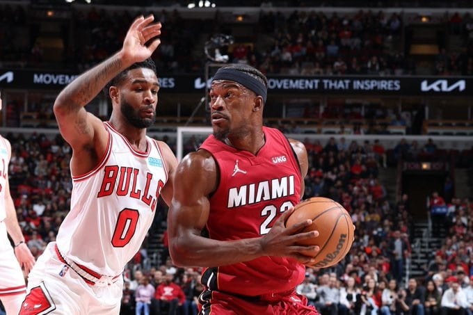 DeMar DeRozan apagó al Miami Heat