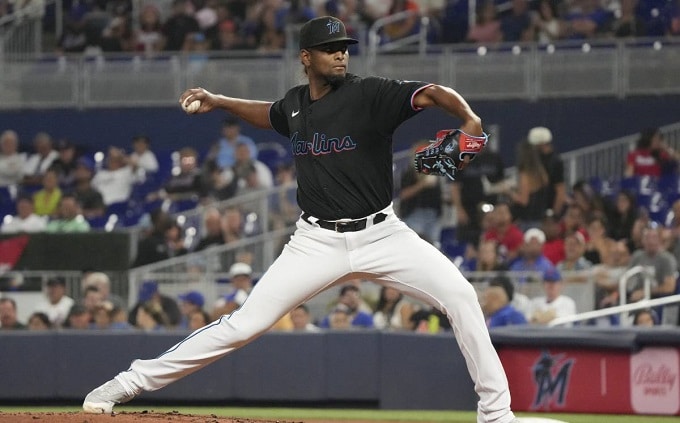 Miami Marlins buscará pasar la página ante Philadelphia Phillies
