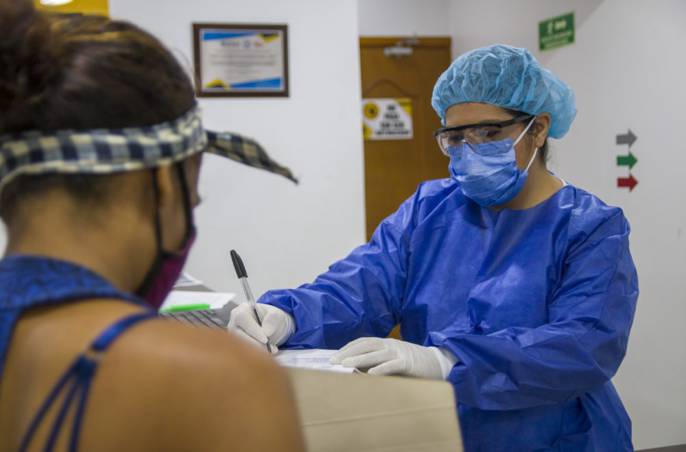 Ley de Florida prohibirá a indocumentados recibir atención médica: ¿Qué tan cierto es?
