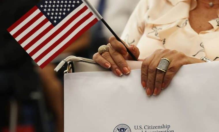 USCIS advierte sobre estafas a personas que buscan patrocinio en EEUU
