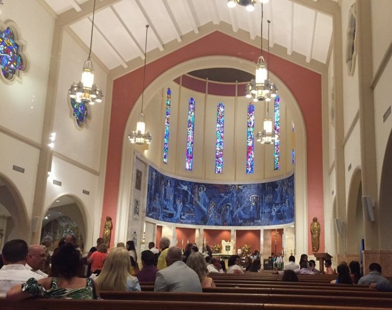 La Arquidiócesis de Miami recibe donaciones para los afectados por el Huracán Dorian