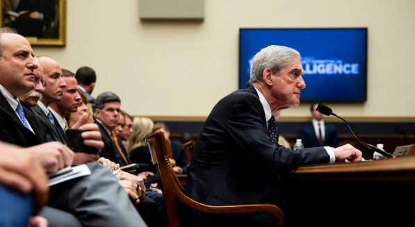 William Barr nuevamente apunta a investigación de Robert Mueller en caso de Michael Flynn