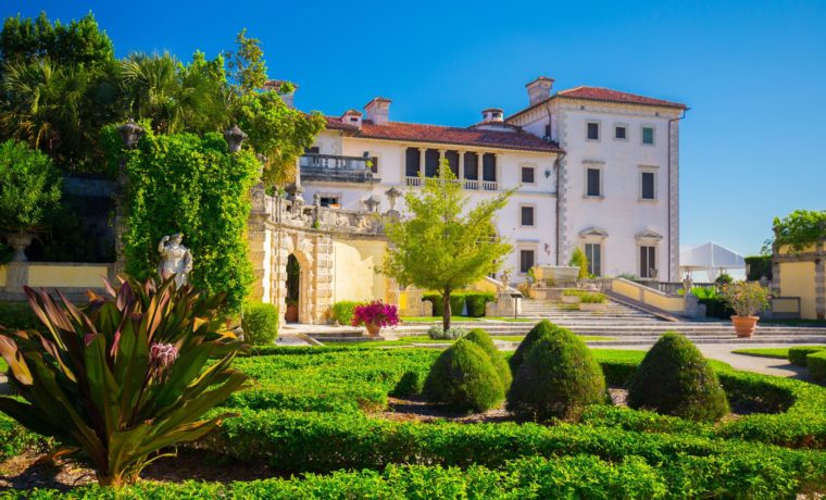 Museo Vizcaya: Un palacio con jardines frondosos escondido en Miami