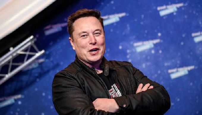 Pregunta de Elon Musk  en Twitter perjudicó el valor de las acciones de Tesla