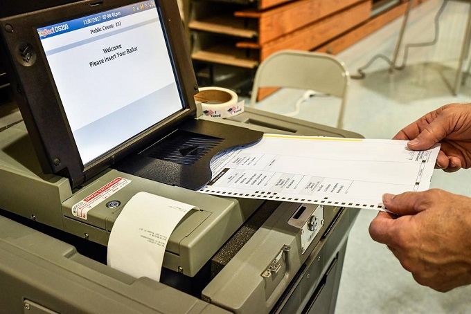 Departamento de elecciones de Miami-Dade probará este miércoles máquinas de votación