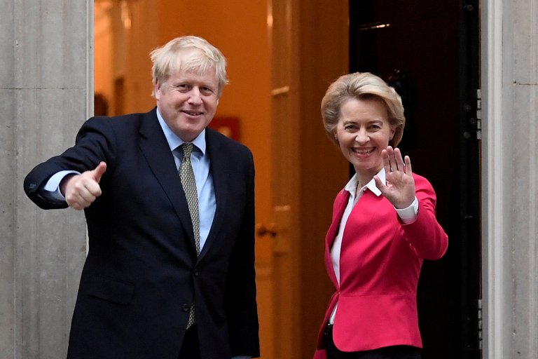La Unión Europea y Reino Unido llegan a un acuerdo y sellan su pacto comercial post Brexit