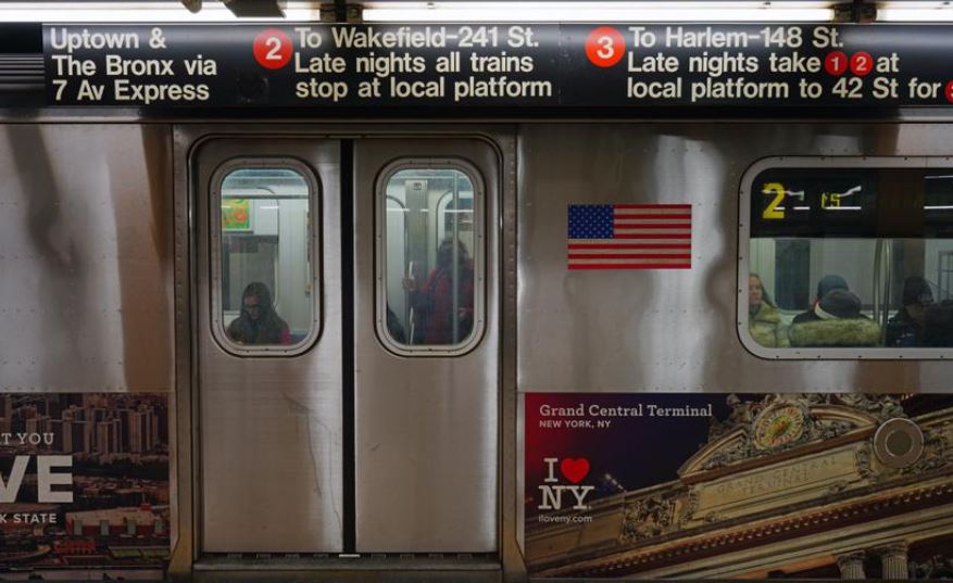 ¡Terror en Nueva York! Tiroteo en el tren subterráneo dejó un muerto