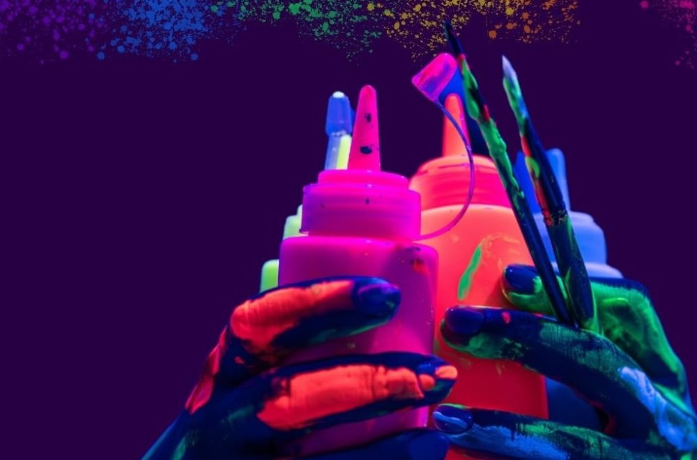 Sumérgete en pintura fluorescente y diversión con Neon Brush Experience en Miami