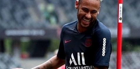 En vídeo: Neymar, que se quejó del racismo,  llamó “chino de mie…” a un jugador en el mismo partido