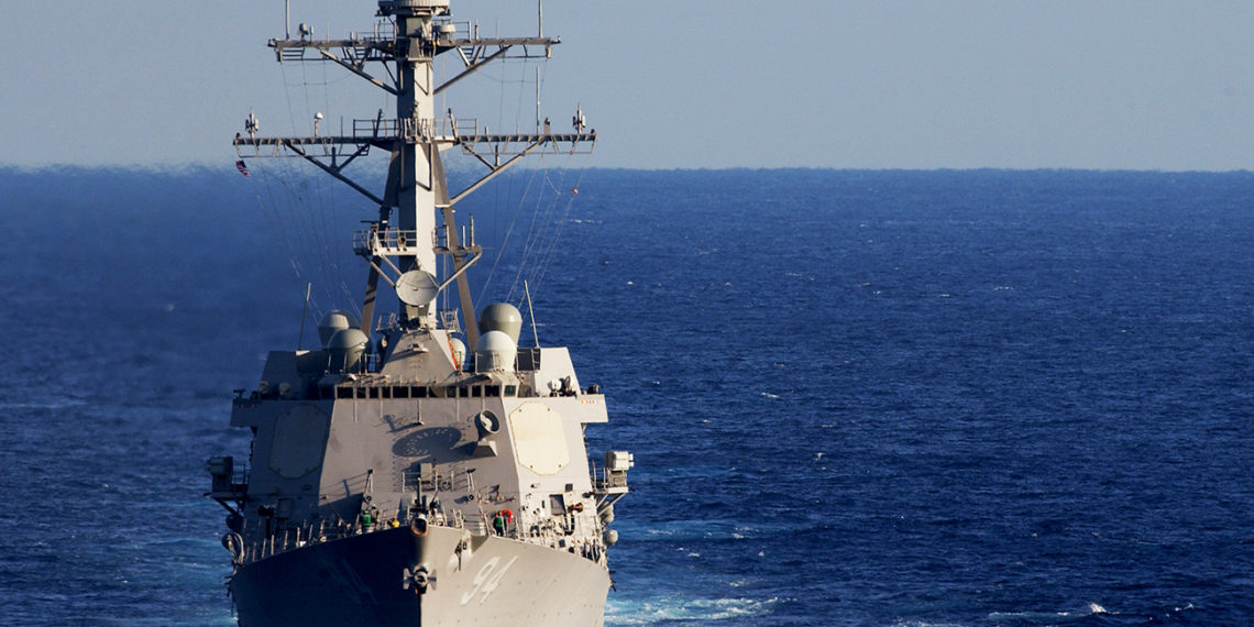 Marina de los EE. UU. realiza operación de libertad de navegación e impugna reclamo marítimo excesivo de Venezuela en el mar Caribe