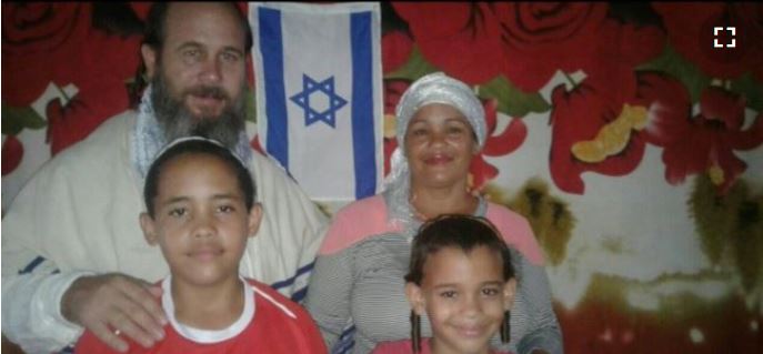 Presionan a padre de niño judío para que retire denuncia de acoso escolar en Cuba