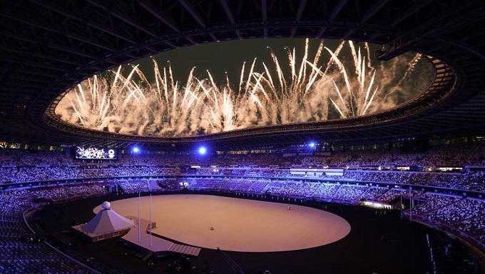 Estadio Olímpico de Tokio estuvo abarrotado de  tapices