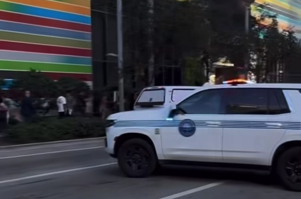 Paquete sospechoso en Brickell desató operativo y dejó tres detenidos