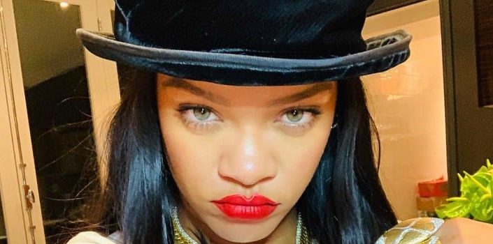 ¡Una Diosa! La inédita foto de Rihanna en traje de baño +Imagen