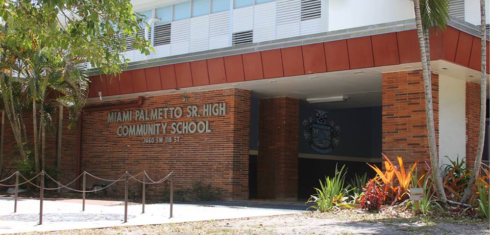 Distrito Escolar de Miami-Dade fue acusado de permitir acoso sexual en una institución