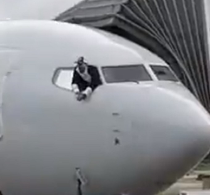 Pasajero causó pánico en un vuelo con destino a Miami de American Airlines